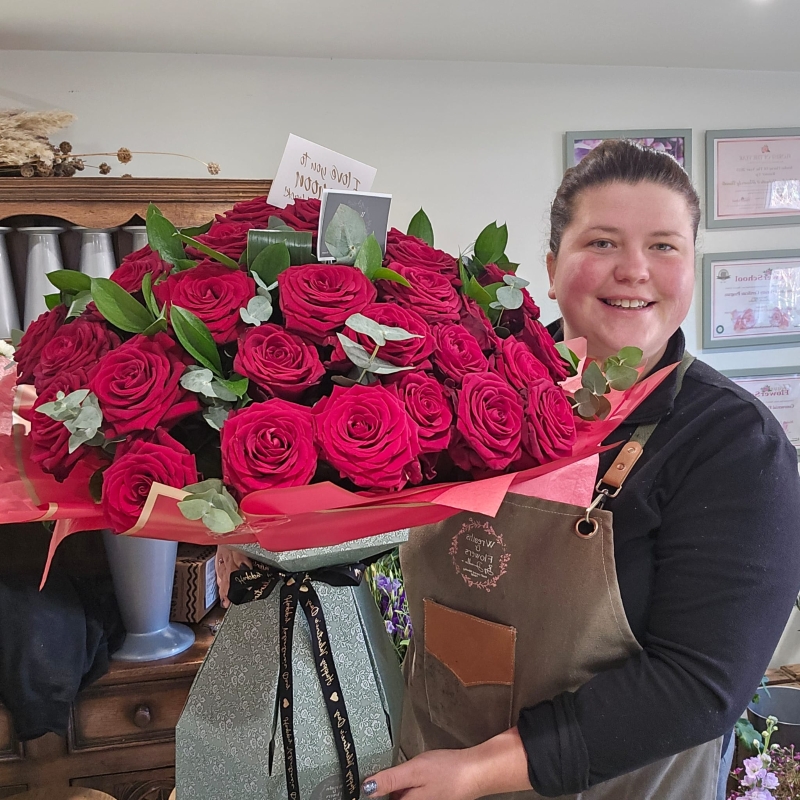 Luxury Naomi Red Rose Bouquet 50 Stems