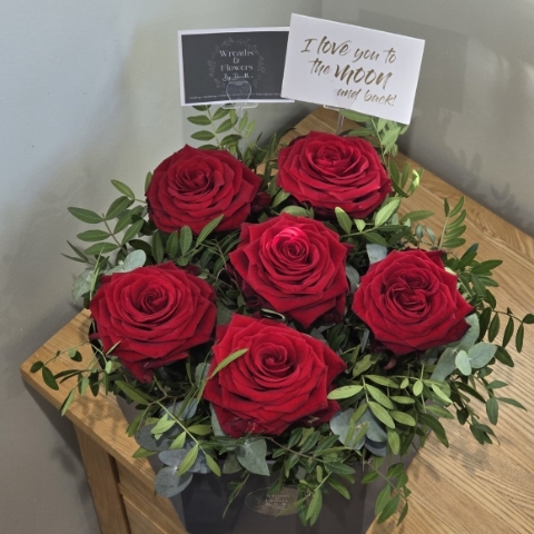 Luxury Naomi Red Rose Hatbox